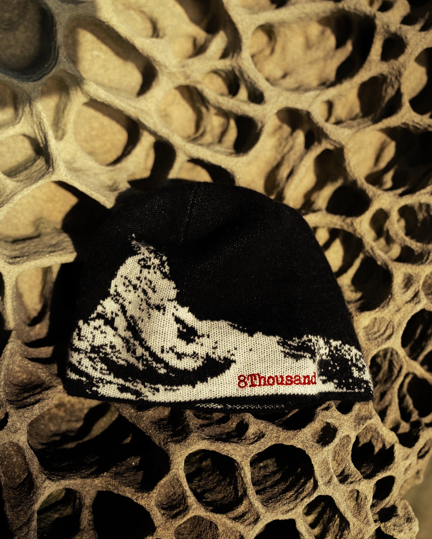 Matterhorn Embroidered Head Toque Black
